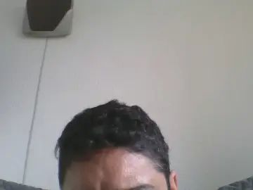 View this full video titled Gay sex chat with MorenoNu28