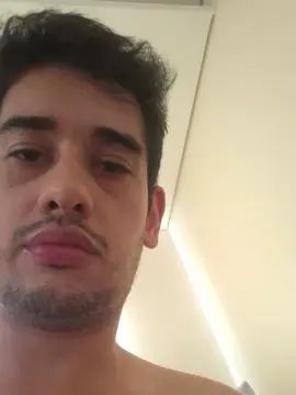 Play the uncensored video named Gay sex chat with macielshow_sexy