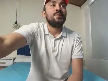 Stream this complete video of Gay sex chat with _jacson_