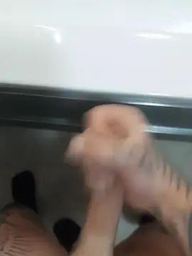 View this uncut movie of Gay sex chat with Devid1985