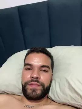 Watch this uncut movie titled Gay sex chat with Johnlewiis
