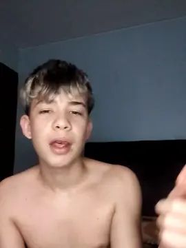 View the HD scene called Gay sex chat with Dervis22