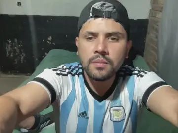 Play the HD clip called Gay sex chat with TUTRU
