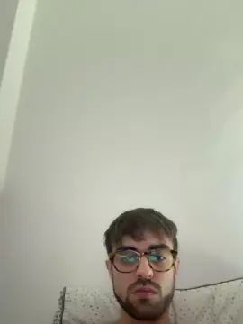 Play this complete movie called Gay sex chat with Charliexxxxxx