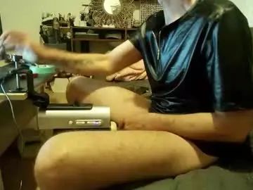 View this uncut scene called Gay sex chat with papillondusud84