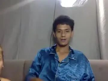 Play complete video called Gay sex chat with pasatokens03