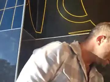 Enjoy watching complete video named Gay sex chat with rcostamr86