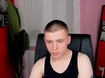 Stream the hardcore movie titled Gay sex chat with andrew_ellis