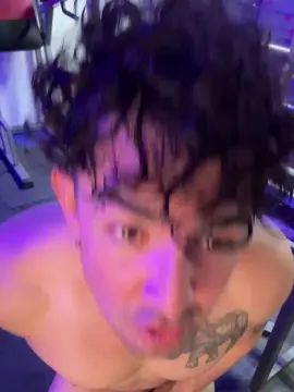 Stream uncut video named Gay sex chat with Fernnadojj