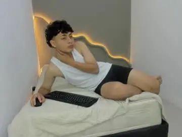 Enjoy watching the hardcore video titled Gay sex chat with _theoo1
