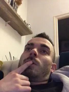 Stream the uncut video called Gay sex chat with jeyxdragon