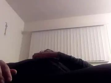Enjoy watching complete clip of Gay sex chat with joesnake69