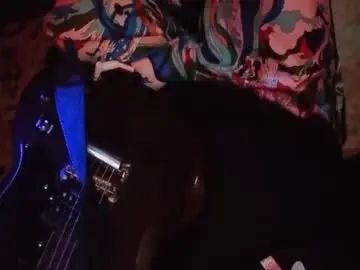 Watch the full video of Gay sex chat with cologuy66