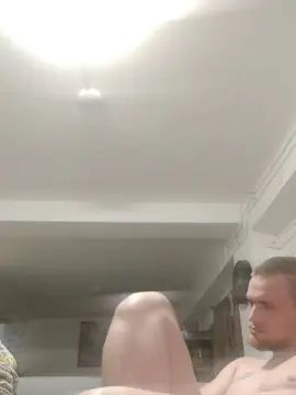 Play this HD movie named Gay sex chat with Nixxiserweer2
