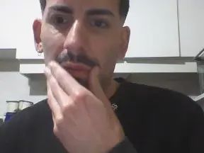 Stream the complete video of Gay sex chat with franco2381