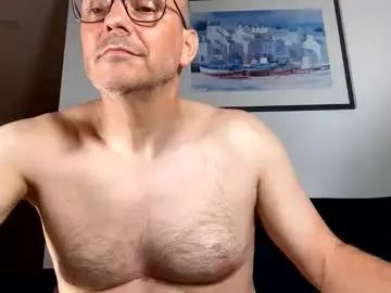 Stream full scene named Gay sex chat with peter_6672_