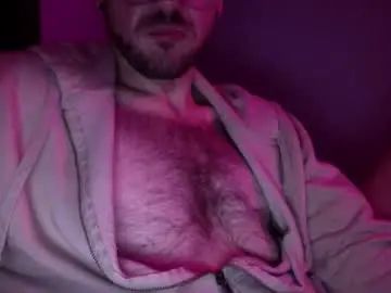 Play this full clip called Gay sex chat with thephatass
