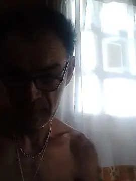 Watch the uncut movie called Gay sex chat with sebasvaca