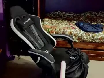 Stream the uncut video of Gay sex chat with kittymatt05