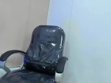 View uncensored movie named Gay sex chat with logan_wolf_