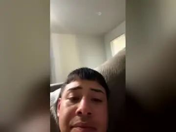 Stream this HD clip of Gay sex chat with _juanelo22
