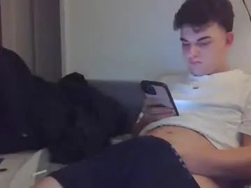 Play full movie named Gay sex chat with dave_antonny