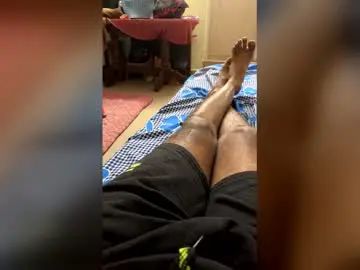 Stream this hardcore movie of Gay sex chat with kissyou8940