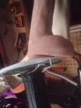 Play the uncut movie of Gay sex chat with saguenaygars