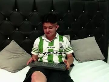 Enjoy watching this uncensored video titled Gay sex chat with nathanbrookss