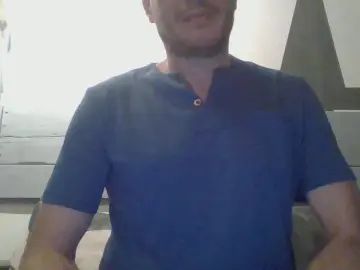 View uncensored video named Gay sex chat with dreamcatcher59