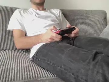 Enjoy watching complete clip titled Gay sex chat with MacceoFeira