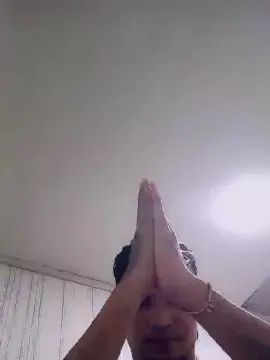 Enjoy watching uncut movie titled Gay sex chat with Johe1997