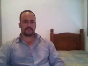 Watch this complete video called Gay sex chat with el_puro