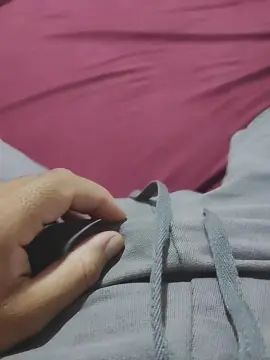 Play this complete video titled Gay sex chat with Xcasalfogo
