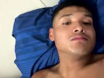 Watch the complete movie of Gay sex chat with jesusluvs25