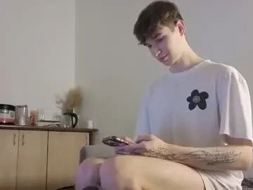Play the HD video titled Gay sex chat with drinklinov
