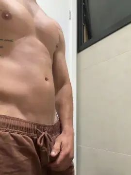 Enjoy watching this uncut clip of Gay sex chat with Oliveira9312