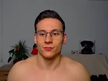 View the full movie called Gay sex chat with zeinmiracles