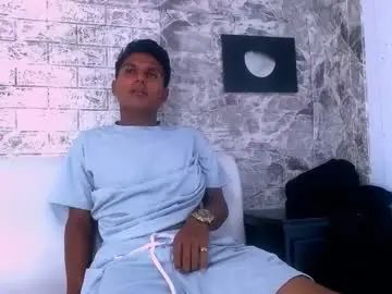 View this complete video of Gay sex chat with bratt_wolft_