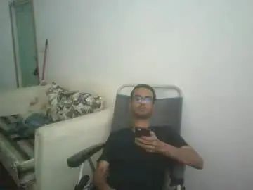 Enjoy watching HD clip named Gay sex chat with sffy975