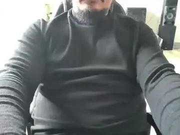 Watch the complete scene of Gay sex chat with randomfrenchman3000