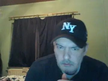 Play this HD clip named Gay sex chat with Mickllveur