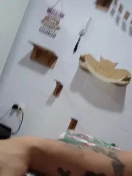 Play the uncut scene named Gay sex chat with Josueb2025