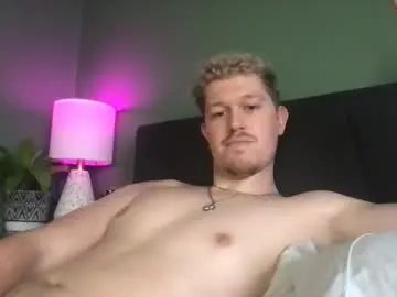 Stream hardcore movie of Gay sex chat with chasehuntr