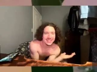 View this hardcore clip of Gay sex chat with itshisstream407