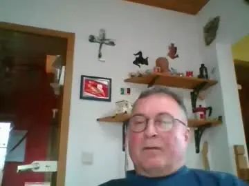 Play this uncensored clip titled Gay sex chat with andybayern