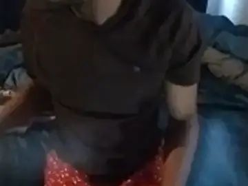 Enjoy watching this complete scene titled Gay sex chat with Convertiblechulo