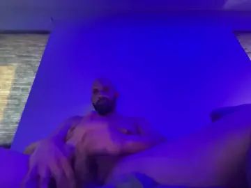 Play this full video titled Gay sex chat with El1caballote