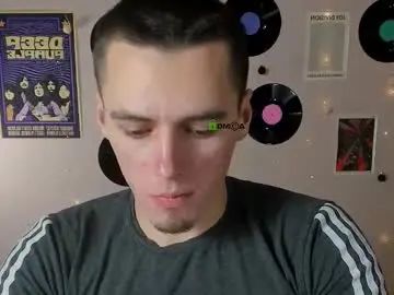 Stream the uncensored video called Gay sex chat with soren_blaze
