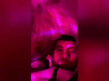 Stream complete movie of Gay sex chat with ioanfabian04